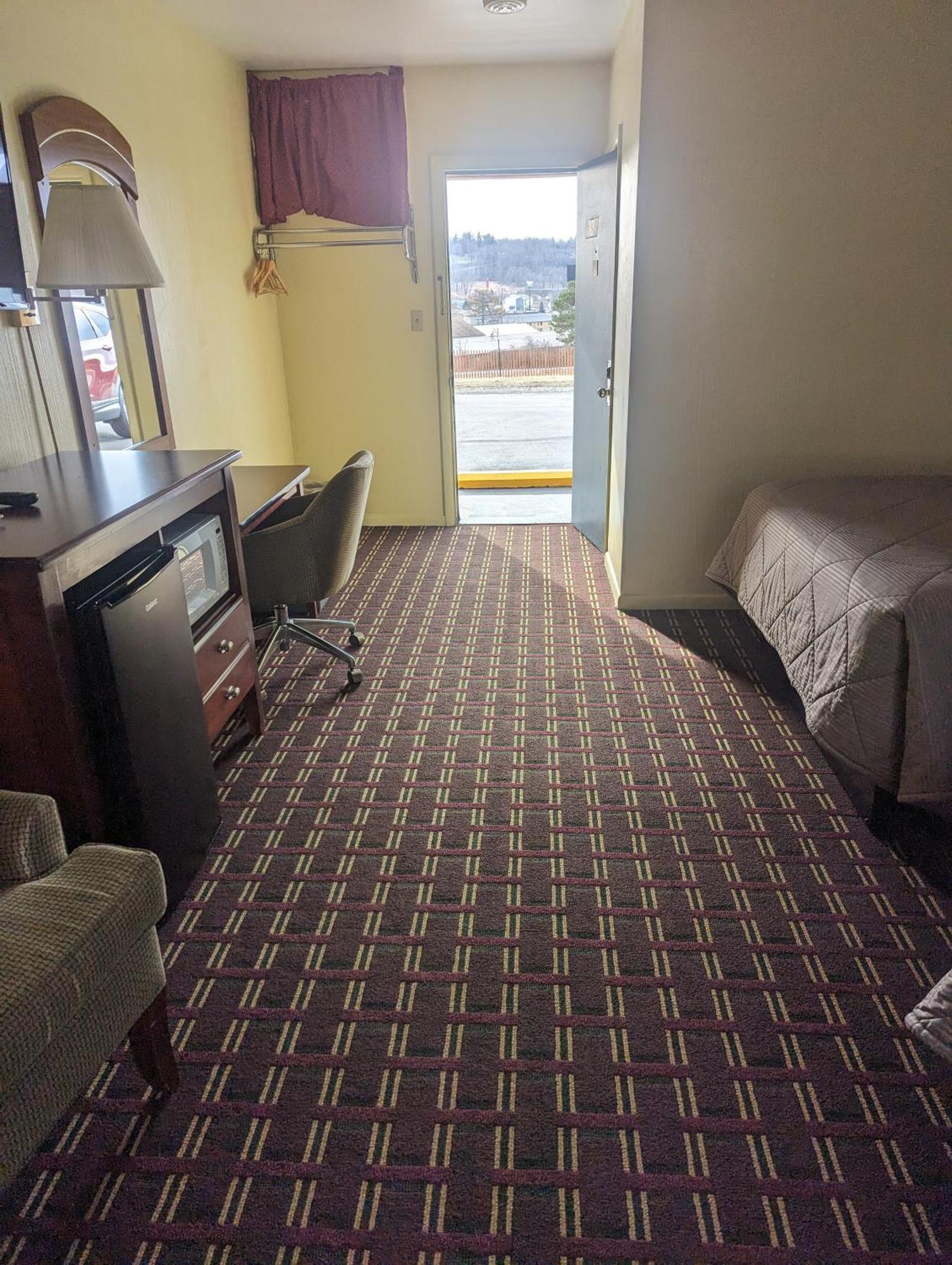 Dollar Inn Somerset Bagian luar foto